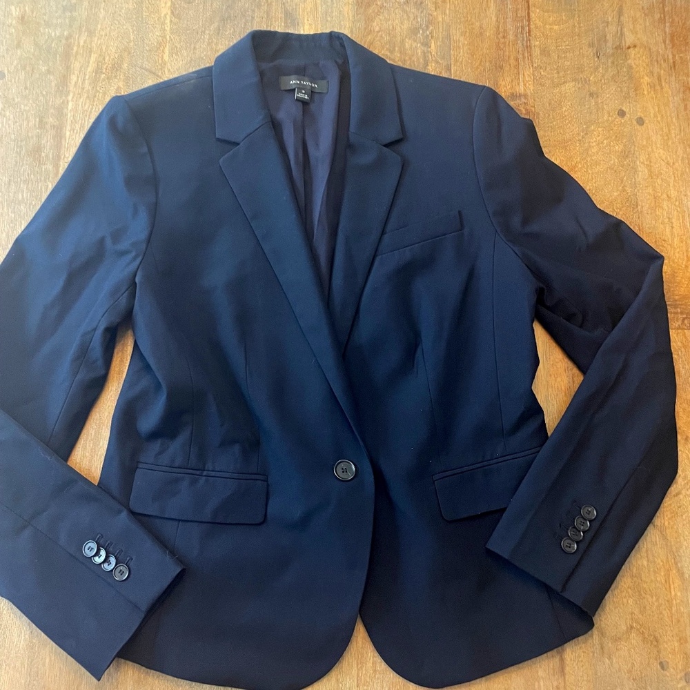 Ann Taylor suit blazer, navy size 10